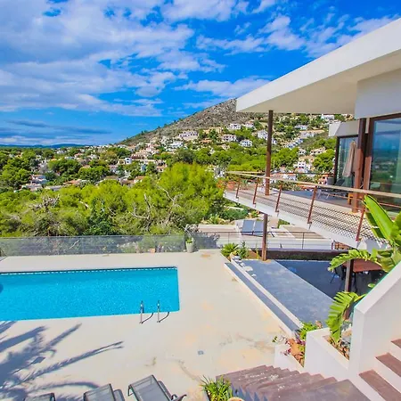 Laja - Panoramic Hillside House In Villa *